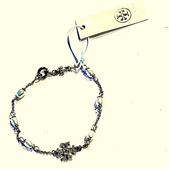 Tory Burch NWT Rose Gold Pearl 
& Pave CZ T-logo Bracelet - Picture 6 of 8
